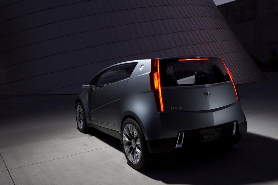  Cadillac Urban Luxury Concept 2010 года  (фото 7 из 45)